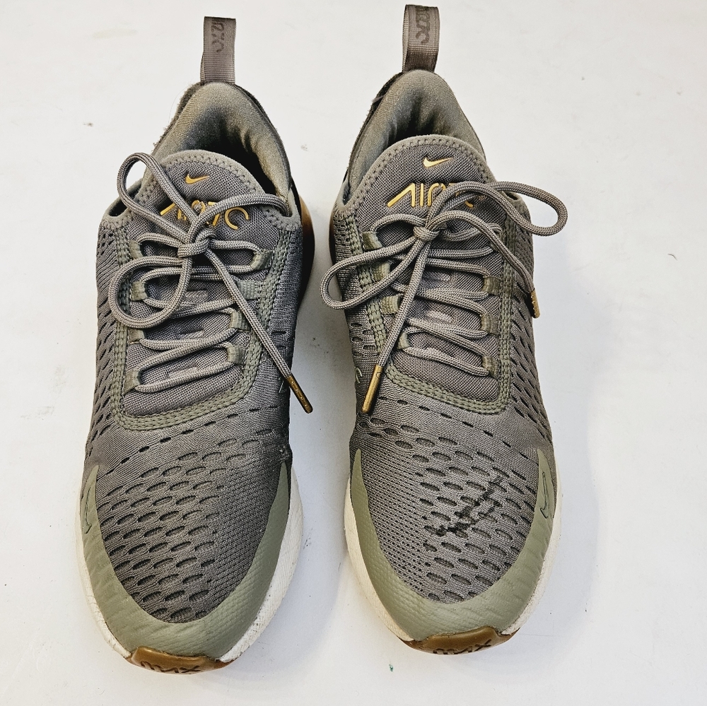 Nike Air Max 270 Dark Stucco Metallic Gold Size 9 - Picture 2 of 11